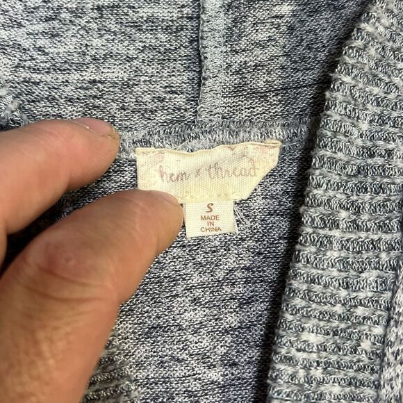 Hem & Thread Gray Hooded Sweater Womens Small Hooded With Tie Front - Picture 5 of 9